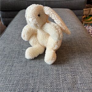 Easter 🐰 Vintage 1990s Plush Cream Bunny Stuffed Animal | Soft & Collectible Toy